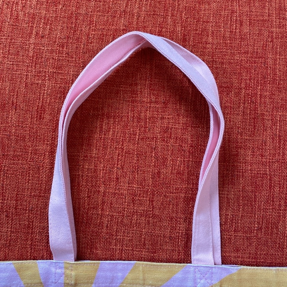 Skinny Dip London Cotton Canvas Groovy 60’s Psychedelic Mushroom Flower Tote Bag - Picture 7 of 13